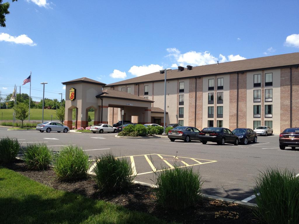 Super 8 By Wyndham Mount Laurel Hotel Ngoại thất bức ảnh